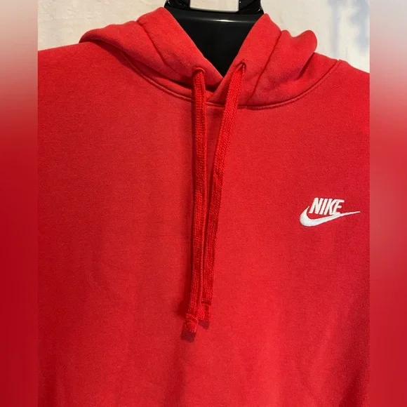Men’s Nike Sportswear Club Fleece Red Pullover Hoodie Small - Picture 3 of 7
